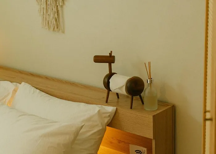 Soft Minimal 2br Near Dongdaemun, 2 Stops To Myeongdong Villa Seoul