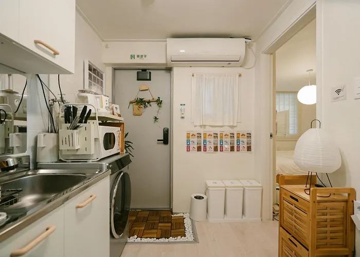 Villa Soft Minimal 2br Near Dongdaemun, 2 Stops To Myeongdong